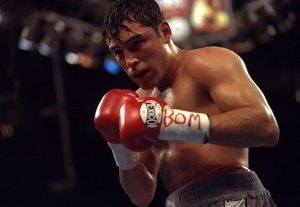 De La Hoya made his pro debut in 1992.