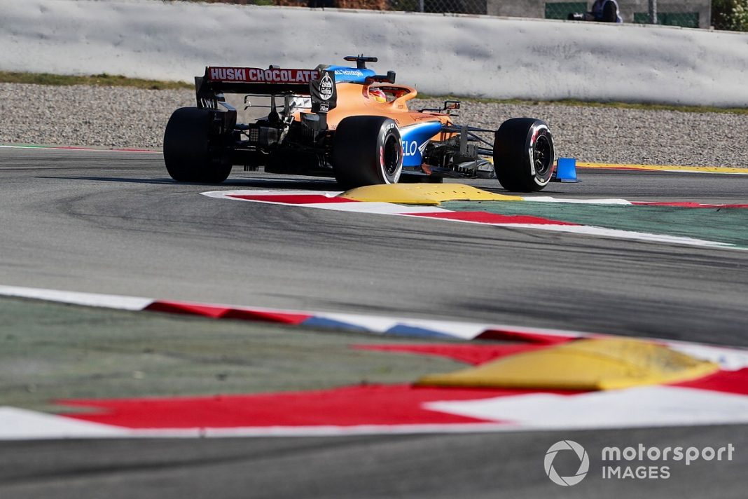 carlos-sainz-jr-mclaren-mcl35- McLaren