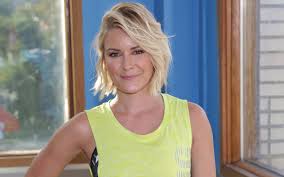Broadcaster Renee Young confirms exit from WWE - THE SPORTS ROOM
