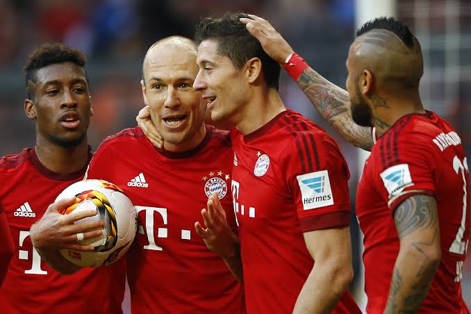Ex-Bayern star Arjen Robben's message to Robert Lewandowski before PSG clash - THE SPORTS ROOM