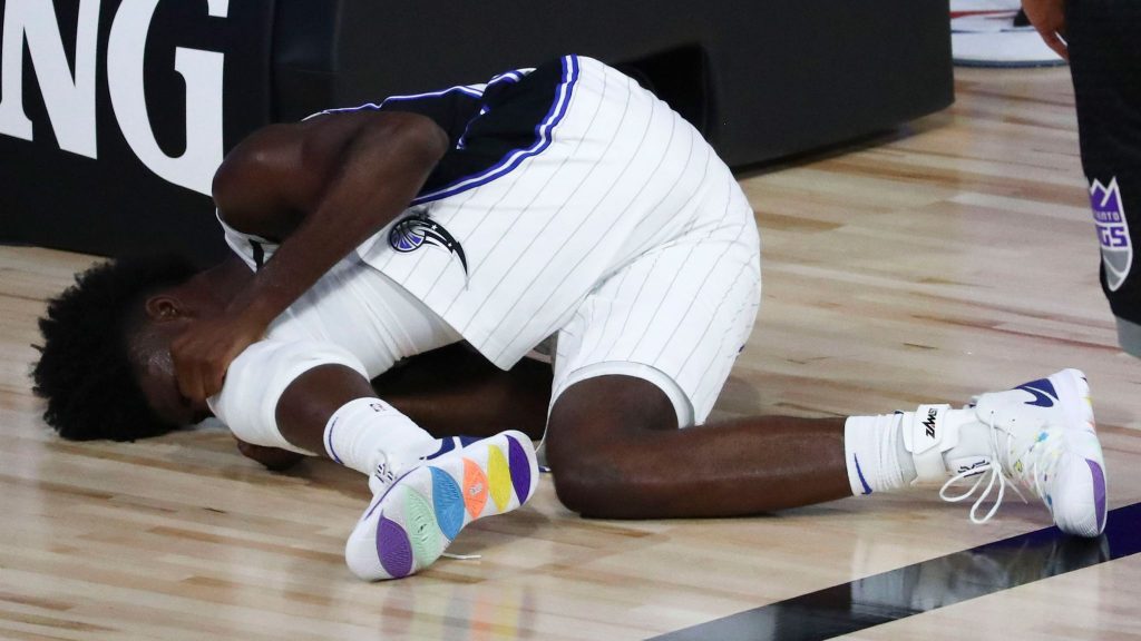 Isaac suffered a bad fall during the game vs Sacramento Kings on Sunday.