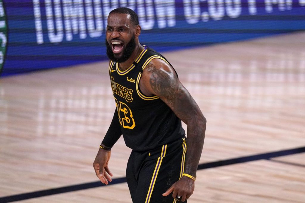 NBA Playoffs: LeBron James overpowers Rockets to tie series, Bucks stay alive despite Giannis Antetokounmpo injury 3 NBA