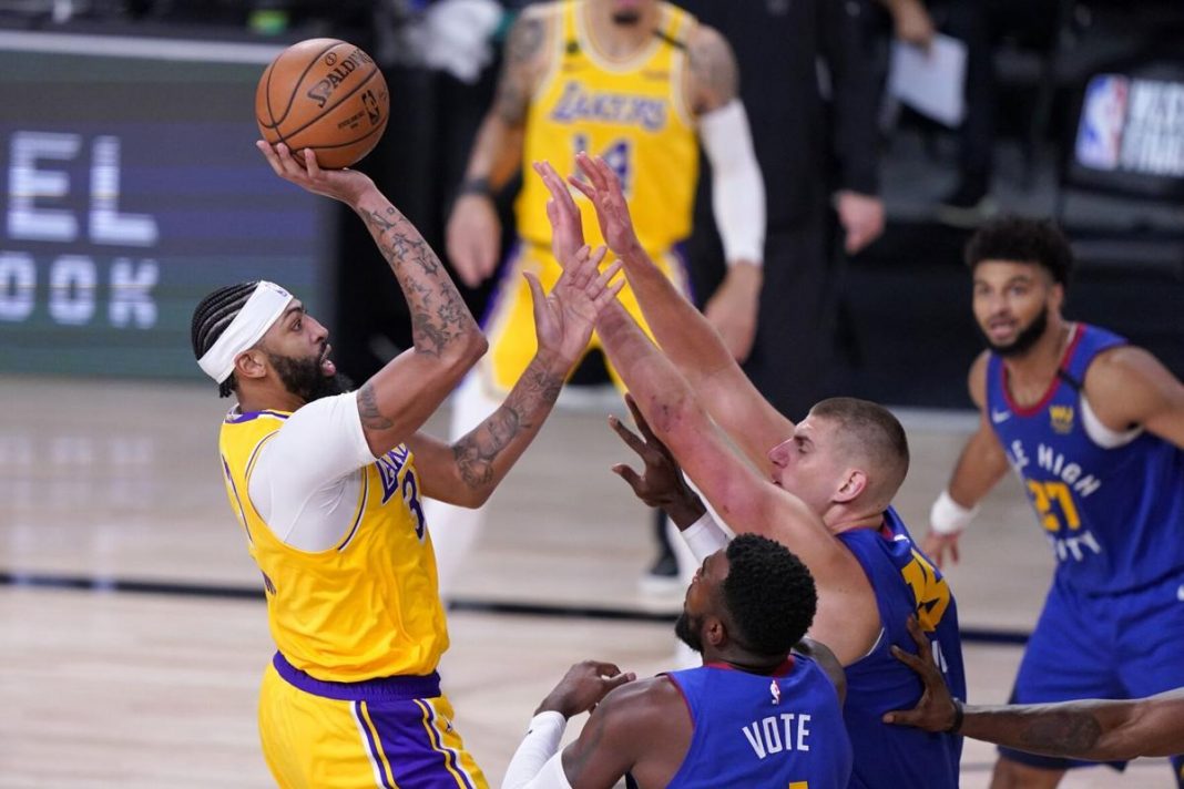 5f657f7aebf60.image Lakers