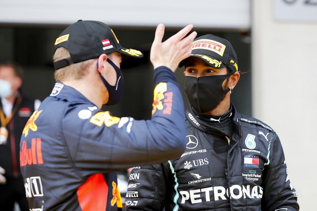 F1: Valteri Bottas closes gap on teammate Lewis Hamilton by winning the Russian GP in Sochi 4 Bottas