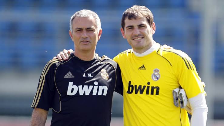 Iker Casillas contrasts between del Bosque and Mourinho as Real Madrid gaffers - THE SPORTS ROOM