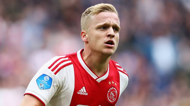 Here's why Donny van de Beek is opting to wear no. 34 at Manchester United - THE SPORTS ROOM
