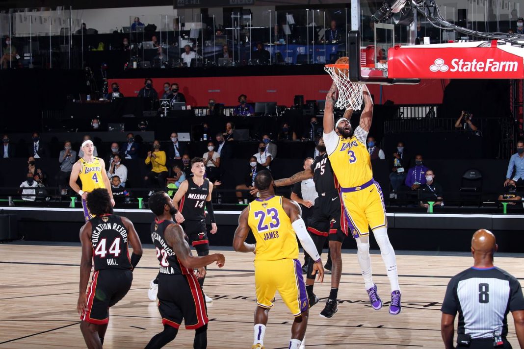 1228815195.jpg.0 NBA