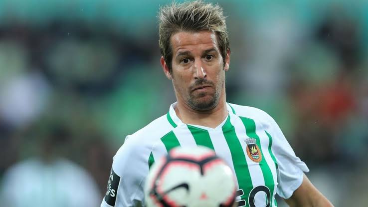 Ex-Madridista Fábio Coentrão resumes football after 1 year, joins boyhood club in Portugal - THE SPORTS ROOM