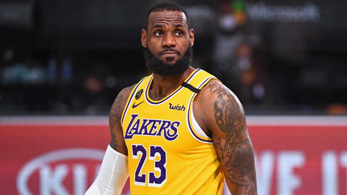 LeBron James downplays concern over Lakers' 0-5 preseason record  