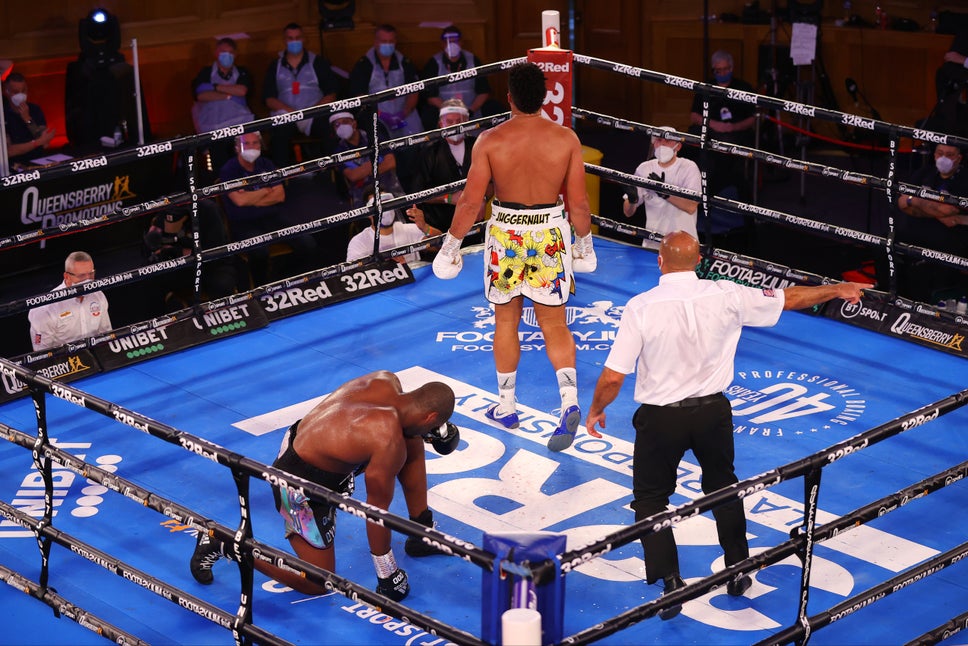Daniel Dubois sustains gruesome left eye damage against Joe Joyce 3 Daniel Dubois sustains gruesome left eye damage against Joe Joyce - THE SPORTS ROOM