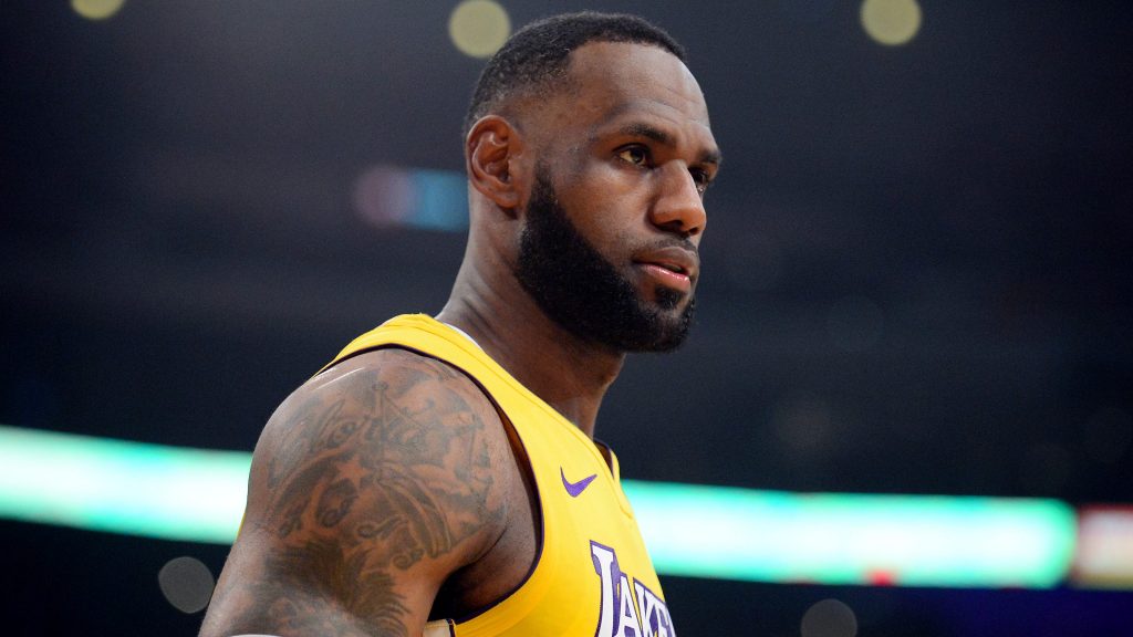LeBron James ends with 0 votes as league's best player ahead of new season