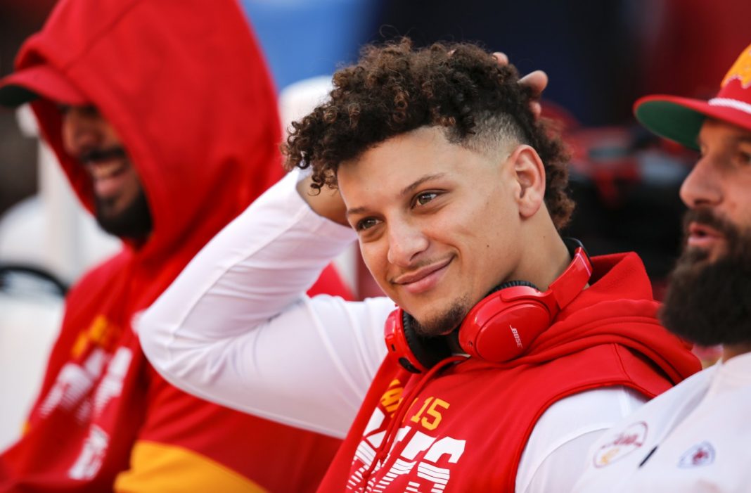 download Patrick Mahomes