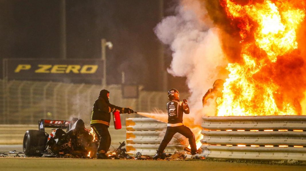 007755ba-romain-grosjean-crash
