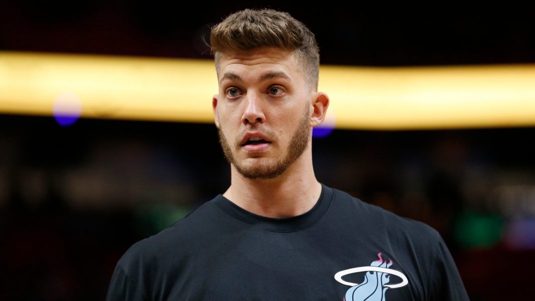 meyers-leonard-getty-031021-ftrjpg_1mknltu8vffmy1jyp0edy3kcp6 Meyers Leonard