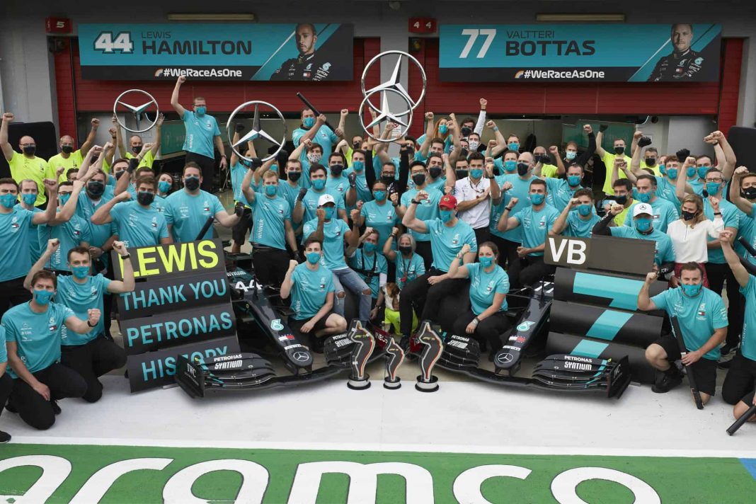 2020-Emilia-Romagna-Imola-Hamilton-Bottas-Mercedes-celebrate-1-2-and-7th-constructors-title-Photo-Daimler Mercedes