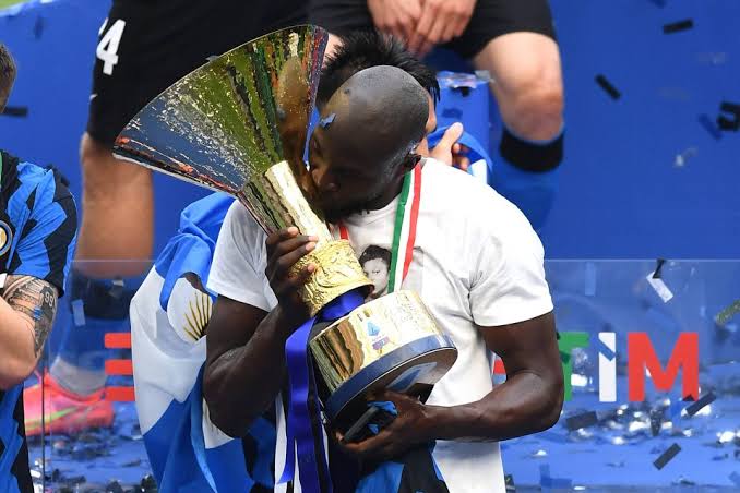Romelu Lukaku gives honest response to the criticism by the fans 5 Romelu Lukaku gives honest response to the criticism by the fans - THE SPORTS ROOM