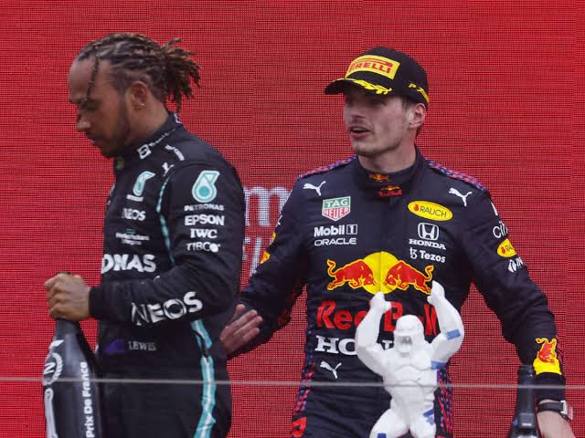 Ahead of the Russian Grand Prix, tension rises between Max Verstappen and Lewis Hamilton 2 Max Verstappen
