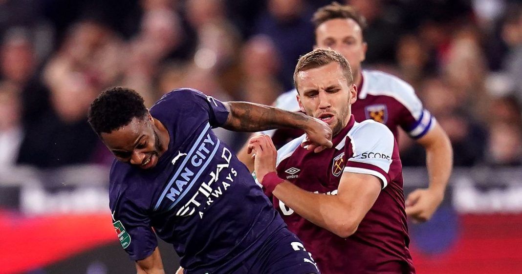 0_West-Ham-United-v-Manchester-City-Carabao-Cup-Fourth-Round-London-Stadium