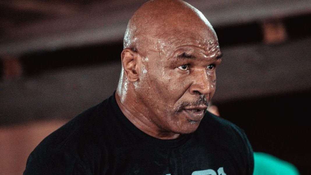 202203040855-mobile.cropped_1646358921 Mike Tyson