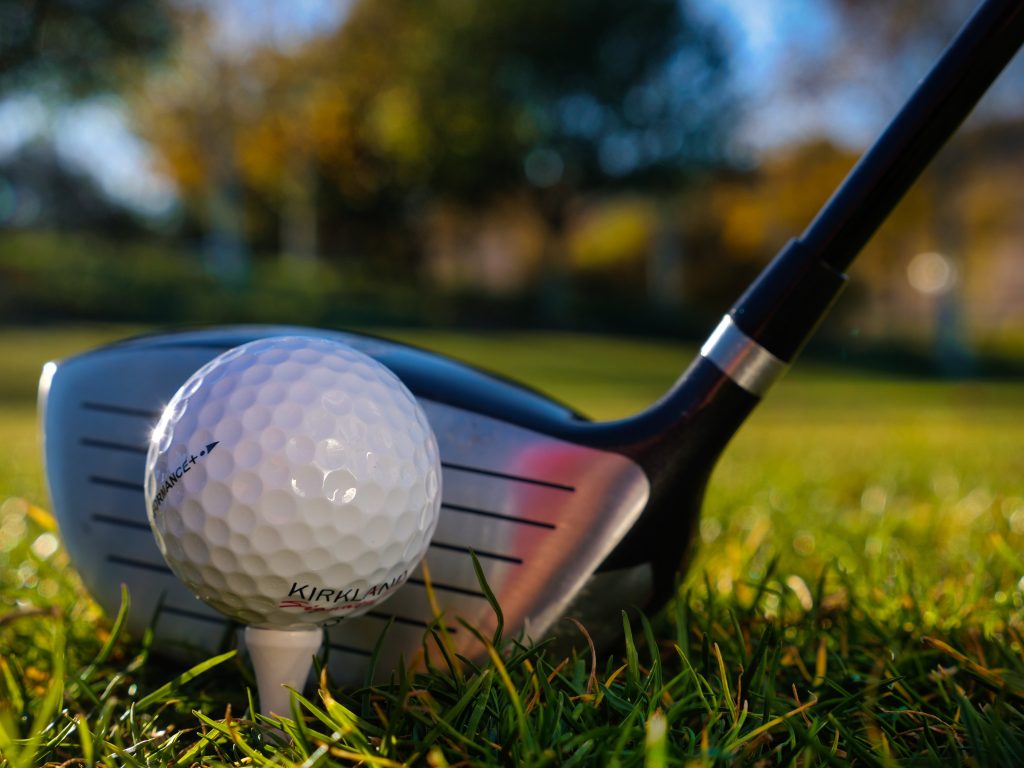 Where to Start With Golf Clubs? Useful Tips for Beginners