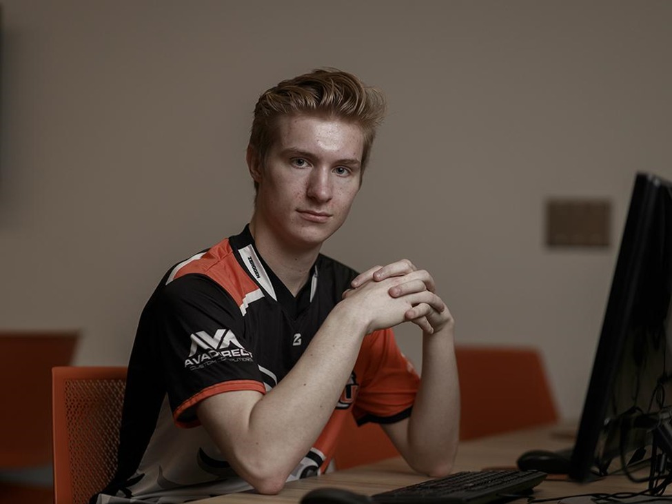 Player Joren Kirsis from Ohio Northern University as ONU wins a pair of League of Legends titles