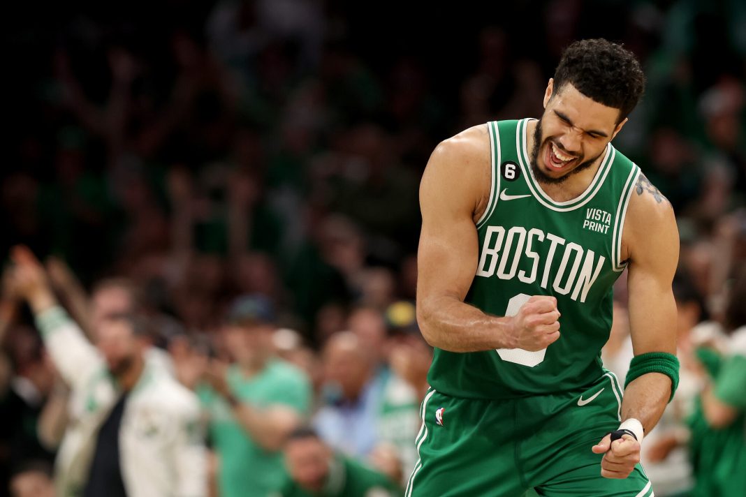 14nba-playoffs-celtics-sixers-tatum-zlcm-superJumbo the Boston Celtics