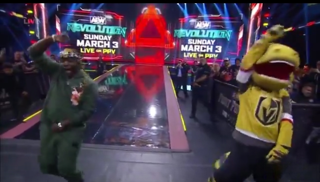 AEW Star Brian Cage attacks excited Golden Knights mascot on Collision - THE SPORTS ROOM