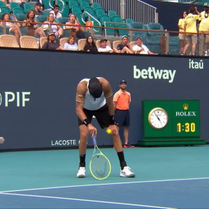 Heat Stress at the Miami Open: Berrettini Falters, Raising Concerns About Player Safety - THE SPORTS ROOM