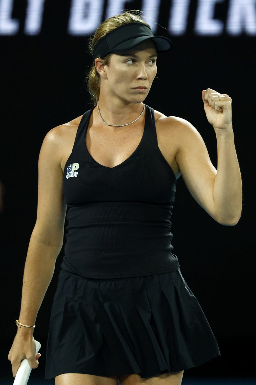 FKGpi8VXMAsaCKo Danielle Collins Stands Up for Respect: A Madrid Open Clash