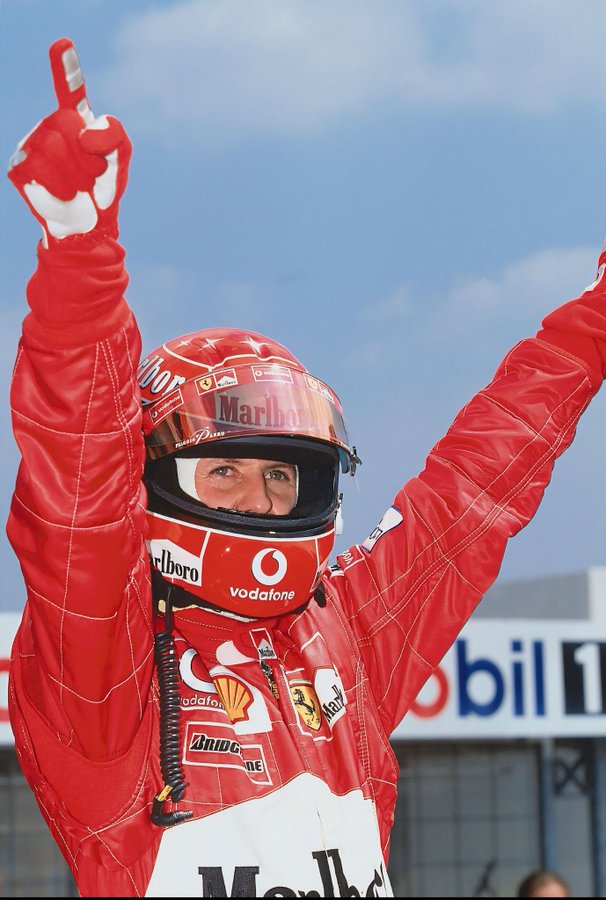 Retired F1 Champion Could Follow the Footsteps of Schumacher and Raikkonen to Retun to the F1 Grid - THE SPORTS ROOM