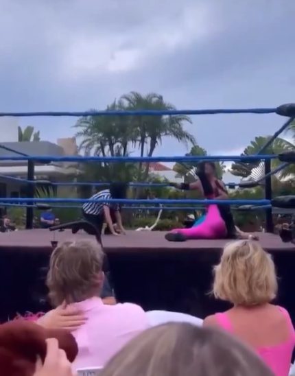 Pink vs Blue - Logan Paul Hosts Gender Reveal Wrestling Match After Baby Announcement - THE SPORTS ROOM