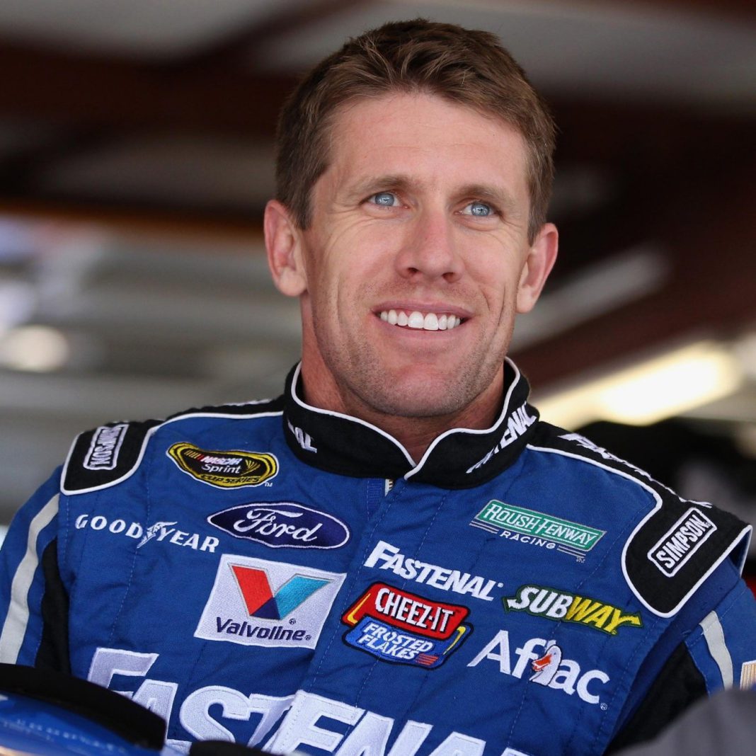 GJpg7hAWUAAZkuS Carl Edwards