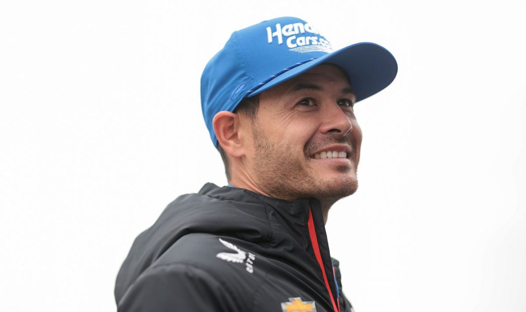 GMNbZmLWcAAdI34 Kyle Larson