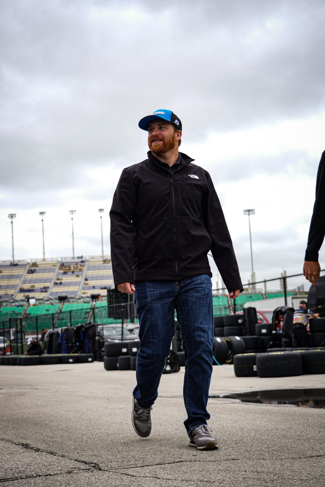 GMwrG1tX0AAYBzT Chris Buescher