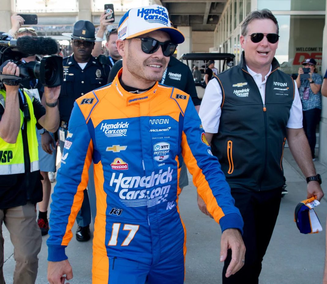GN-S8AlWAAAcYA4 Kyle Larson’s Heroic Entry From Indy 500 Qualifying to North Wilkesboro All-Star Race