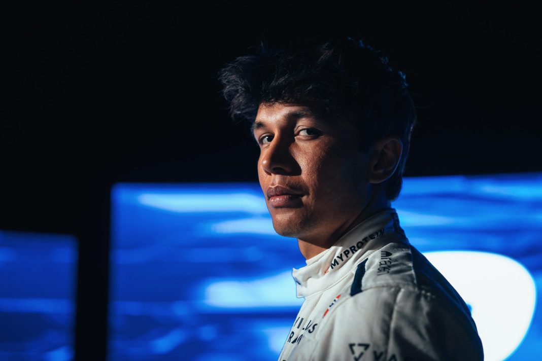 GNon0txWMAAzU1G Alex Albon