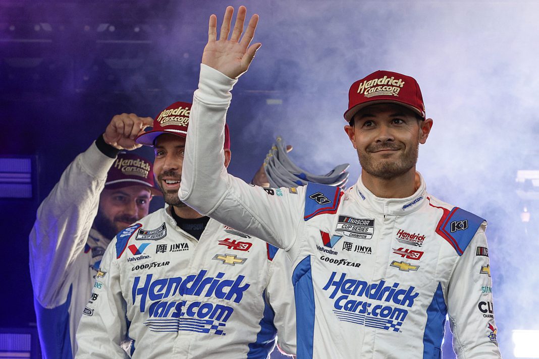 GOSfH1HXEAAyBMv Kyle Larson Reflects on Weather Watching, Dual Car Experience, and Regular-Season Title Chances Despite Missing Coke 600