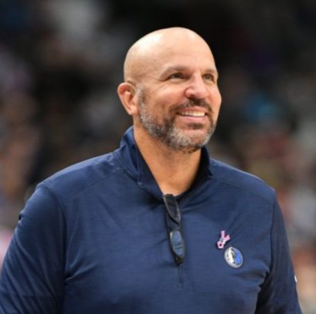 HC Jason Kidd Reveals What Happened When He Met a Teen Kyrie Irving in High School - THE SPORTS ROOM