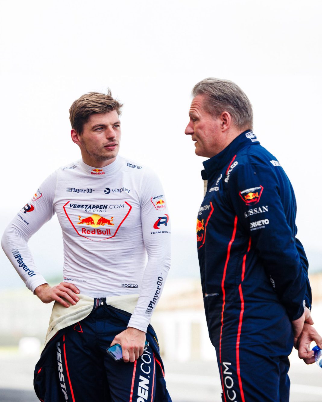GH0DS-CWEAAS8bK Max Verstappen Clears the Air