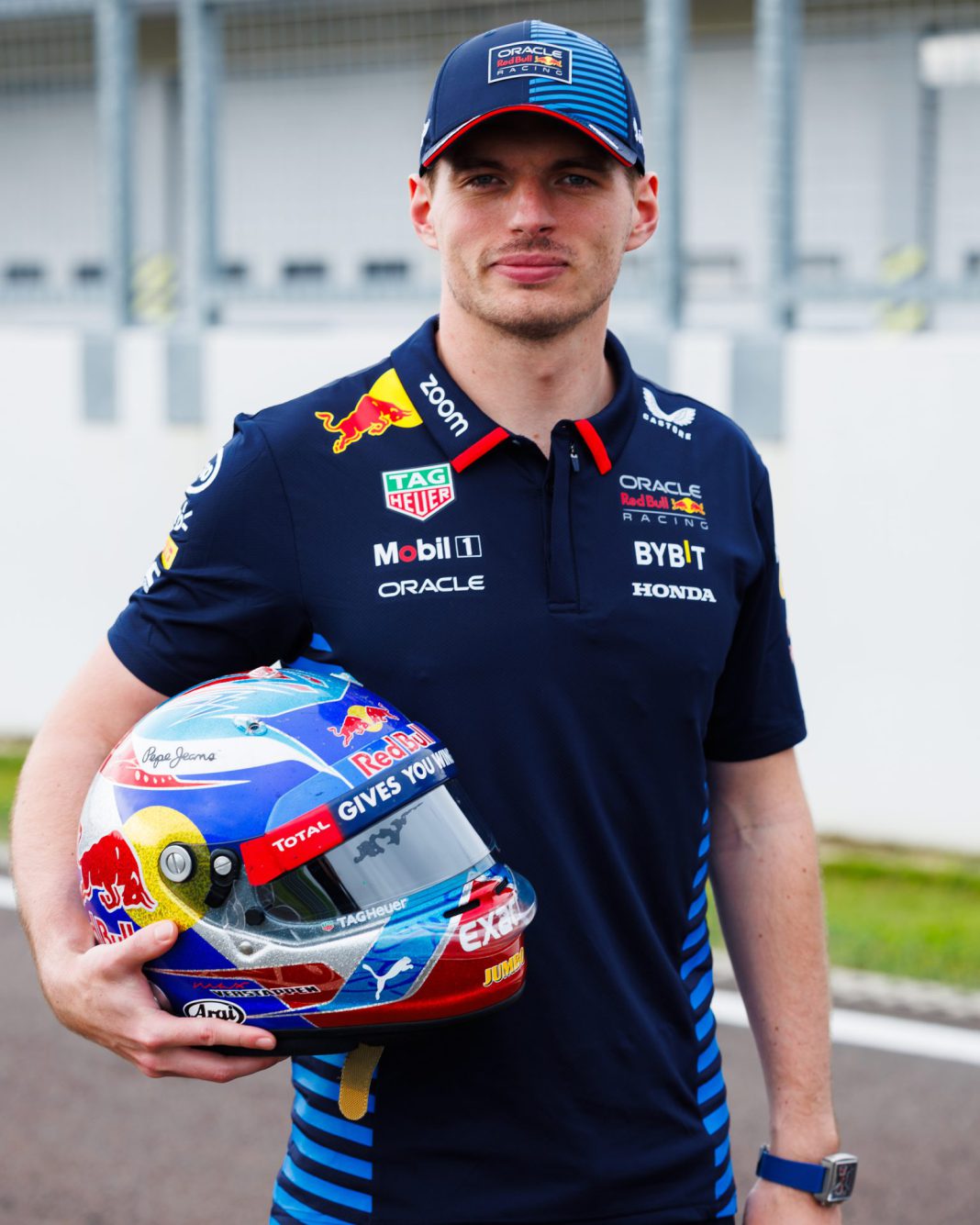 GNouZUVXoAA_ES4 Last year Max Verstappen's Triumphs in Canada brought Red Bull’s Milestone