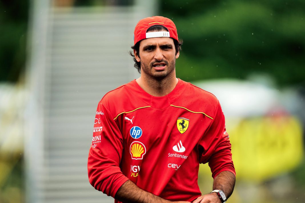 GPdc3vubMAAZHY2 Carlos Sainz
