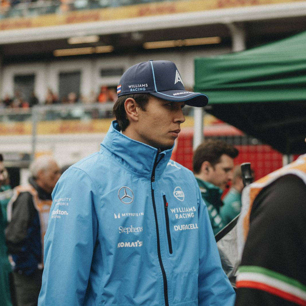 GPqgm9lXAAAPyzx Alex Albon