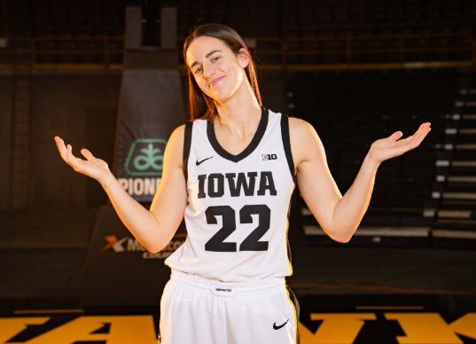 Caitlin Clark and Aliyah Boston Lead Indiana Fever to Victory Over Chicago Sky - THE SPORTS ROOM