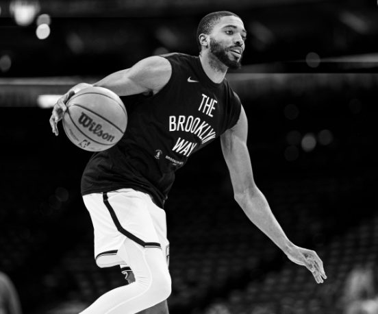 Mikal Bridges Trade: Knicks Acquire Nets Star in Blockbuster Deal 2 Mikal Bridges Trade: Knicks Acquire Nets Star in Blockbuster Deal - THE SPORTS ROOM