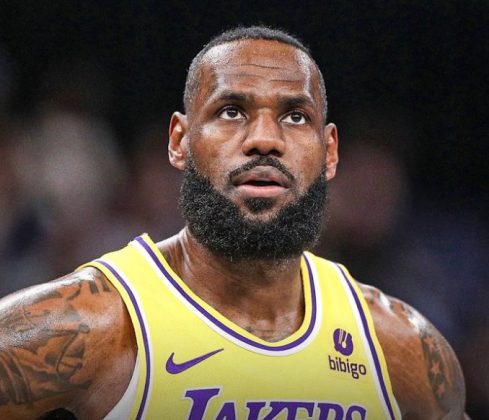 LeBron James Shocks Everyone By Revealing The Date of His Retirement