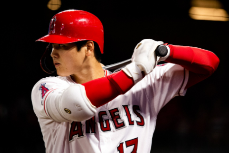 Deion Sanders Compares Shohei Ohtani to Michael Jordan: A Testament to Greatness
