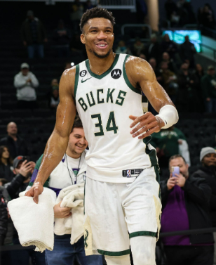 Giannis Antetokounmpo on Potential Trade if Bucks Don't Win Championship - THE SPORTS ROOM